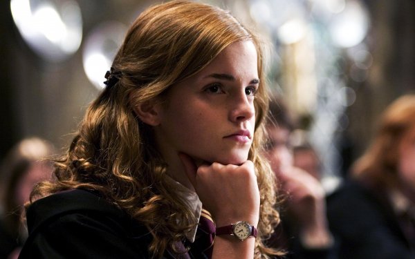 Celebrity - emma watson Wallpapers and Backgrounds