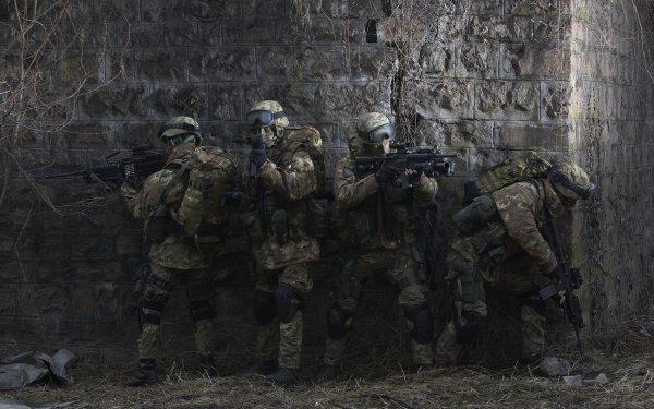 Military - Soldier Wallpapers and Backgrounds