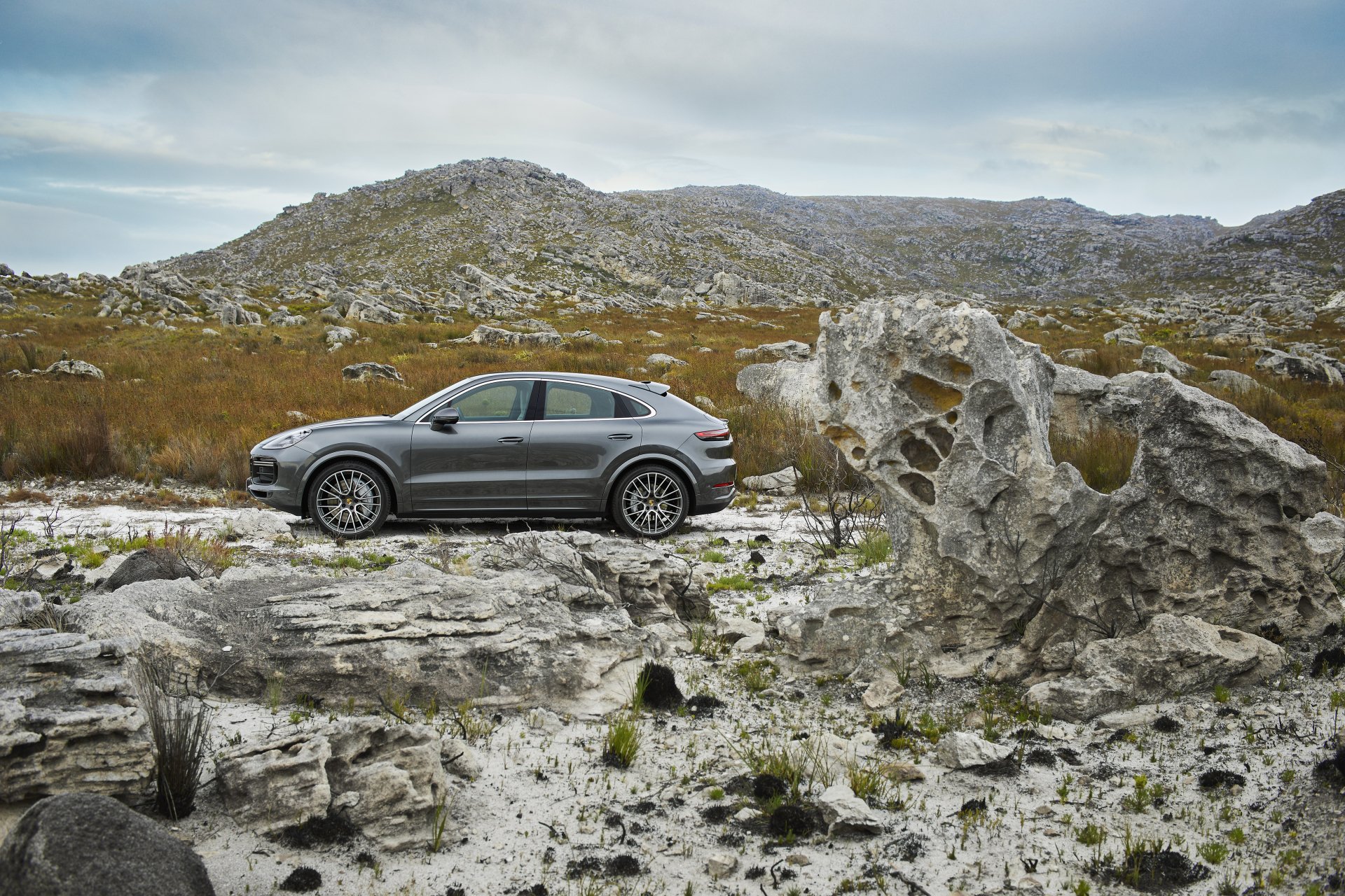 Download SUV Silver Car Car Porsche Porsche Cayenne Vehicle Porsche Cayenne Turbo 4k Ultra HD Wallpaper