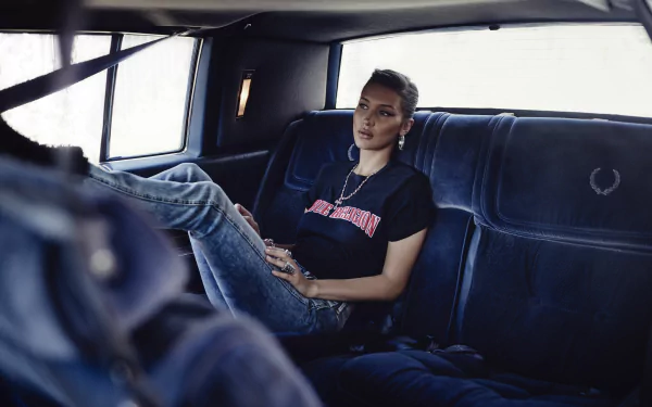Celebrity Bella Hadid HD Desktop Wallpaper | Background Image