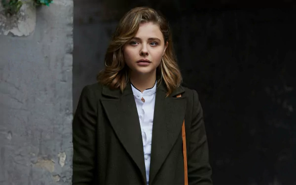 Chloë Grace Moretz movie Greta HD Desktop Wallpaper | Background Image