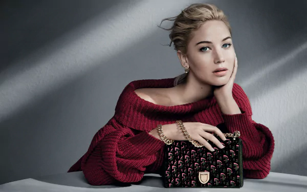 handbag blue eyes blonde American actress Celebrity Jennifer Lawrence HD Desktop Wallpaper | Background Image