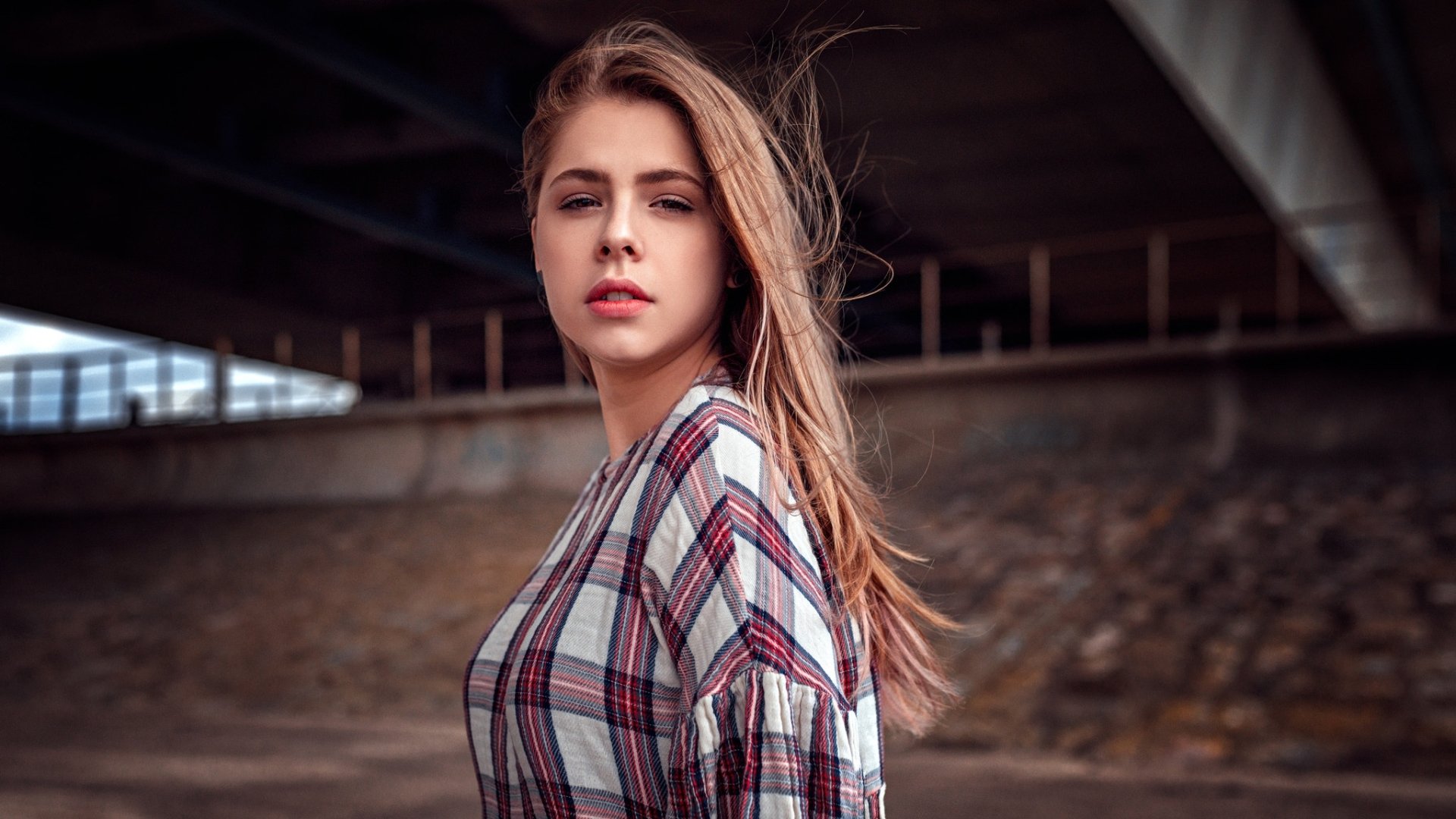 Download Brunette Depth Of Field Woman Model HD Wallpaper by Oliver Gibbs