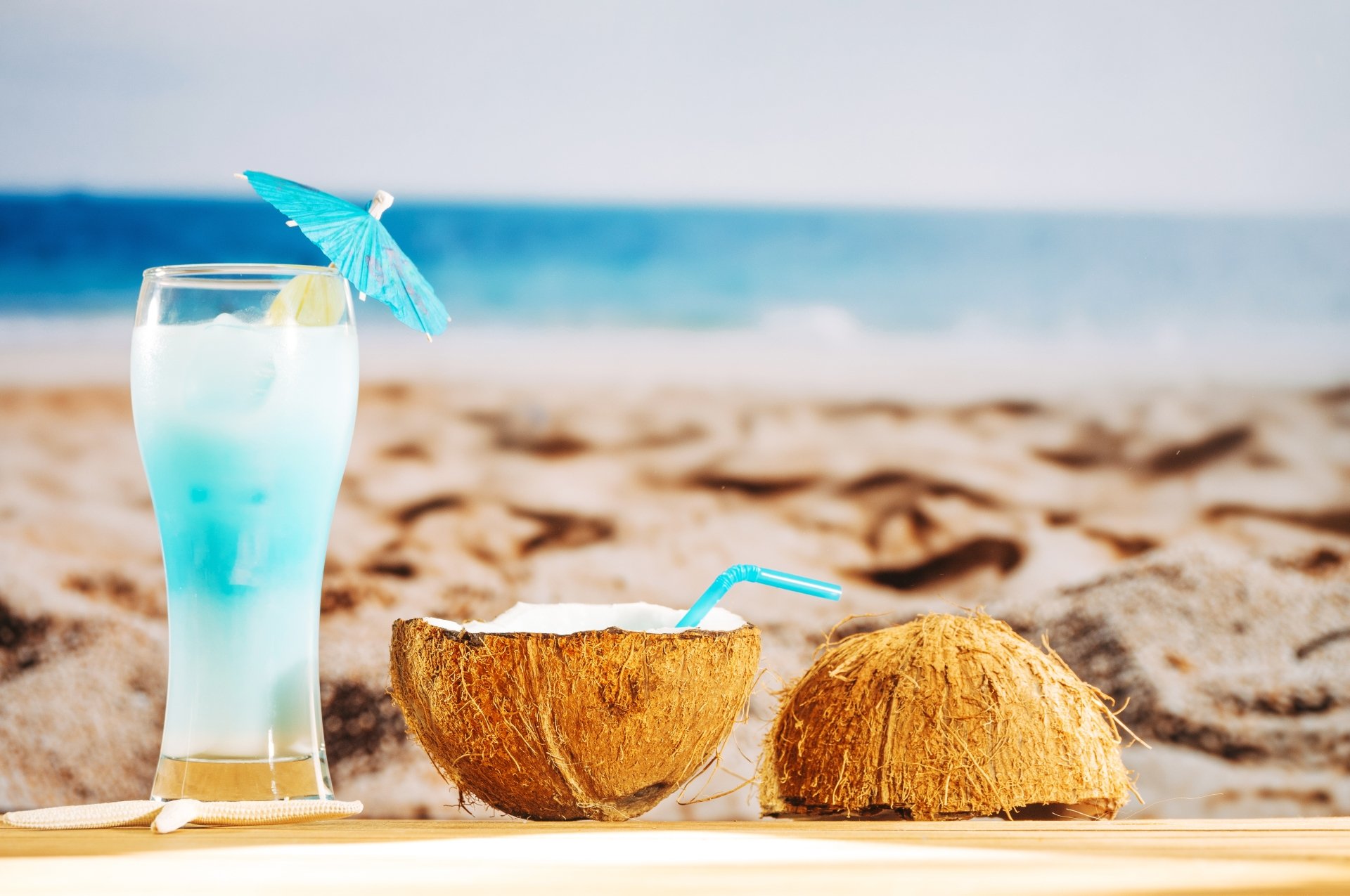 Download Coconut Drink Food Cocktail 4k Ultra HD Wallpaper