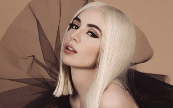 Ava Max Sweetbutpsycho Pandora Pretty People Music Photoshoot Celebrities Female