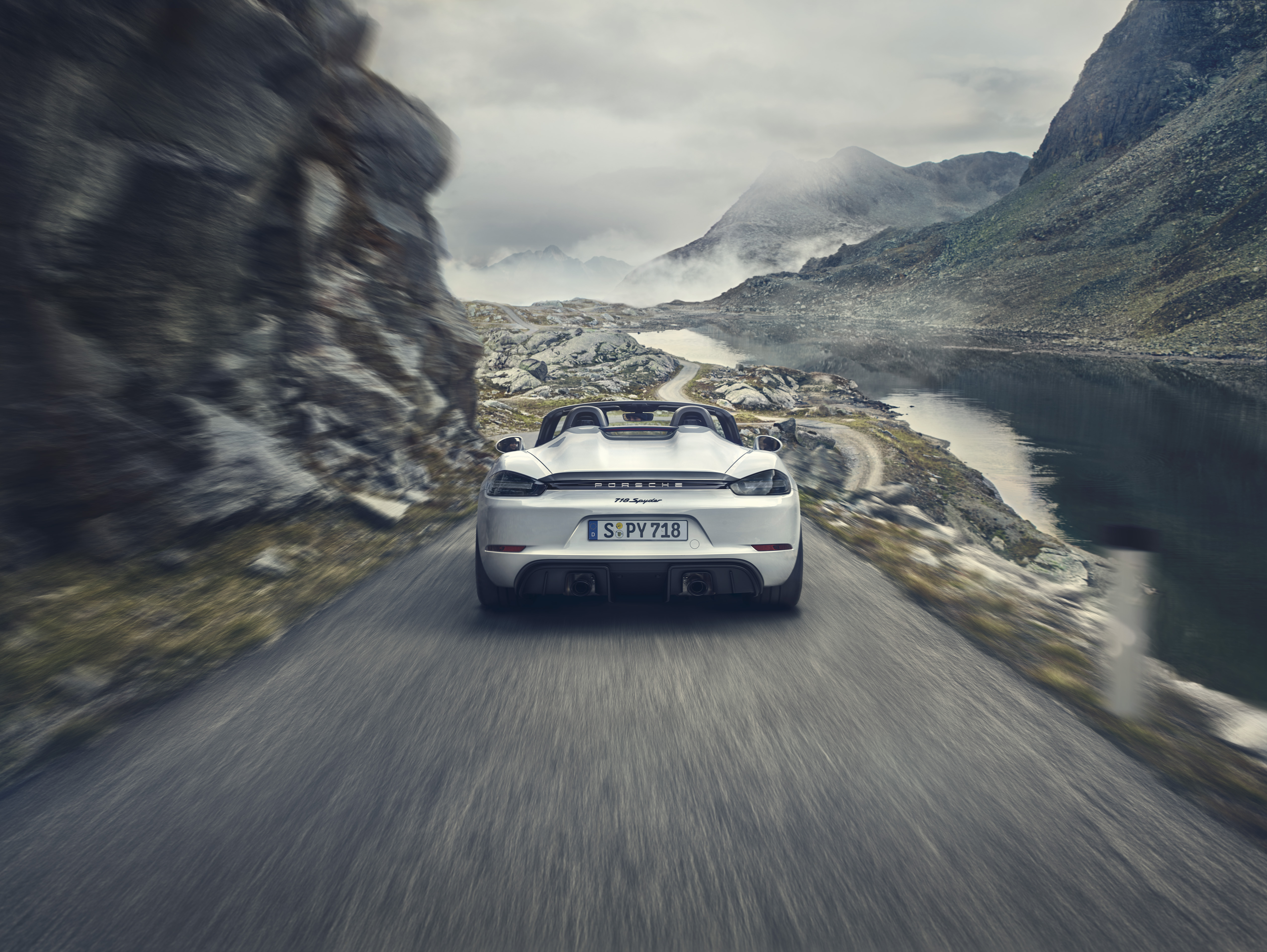 Vehicles Porsche 718 Spyder HD Wallpaper | Background Image