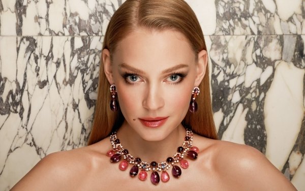 Women Svetlana Khodchenkova Actresses Russia Actress Russian Necklace Earrings Jewelry Blonde Blue Eyes Face HD Wallpaper | Background Image