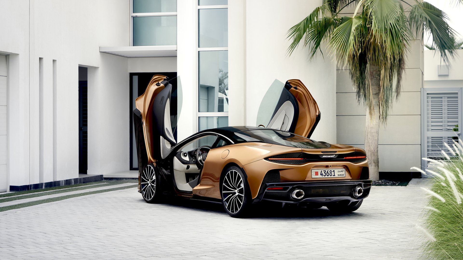 Download Vehicle McLaren GT 4k Ultra HD Wallpaper