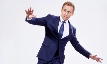 Celebrity Tom Hiddleston HD Desktop Wallpaper | Background Image