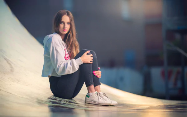 brunette sneakers woman model HD Desktop Wallpaper | Background Image