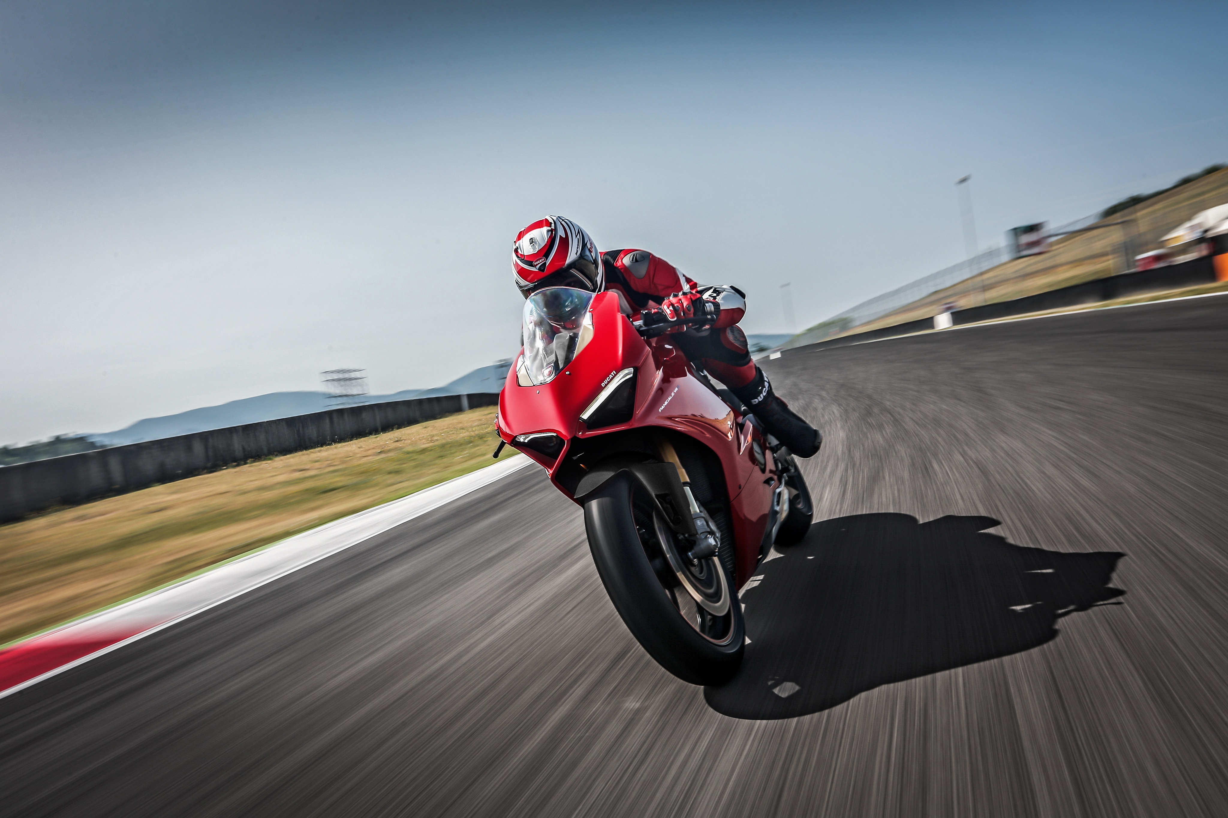 Vehicles Ducati Panigale V4 HD Wallpaper | Background Image