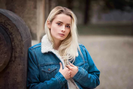 blonde depth of field denim woman model HD Desktop Wallpaper | Background Image