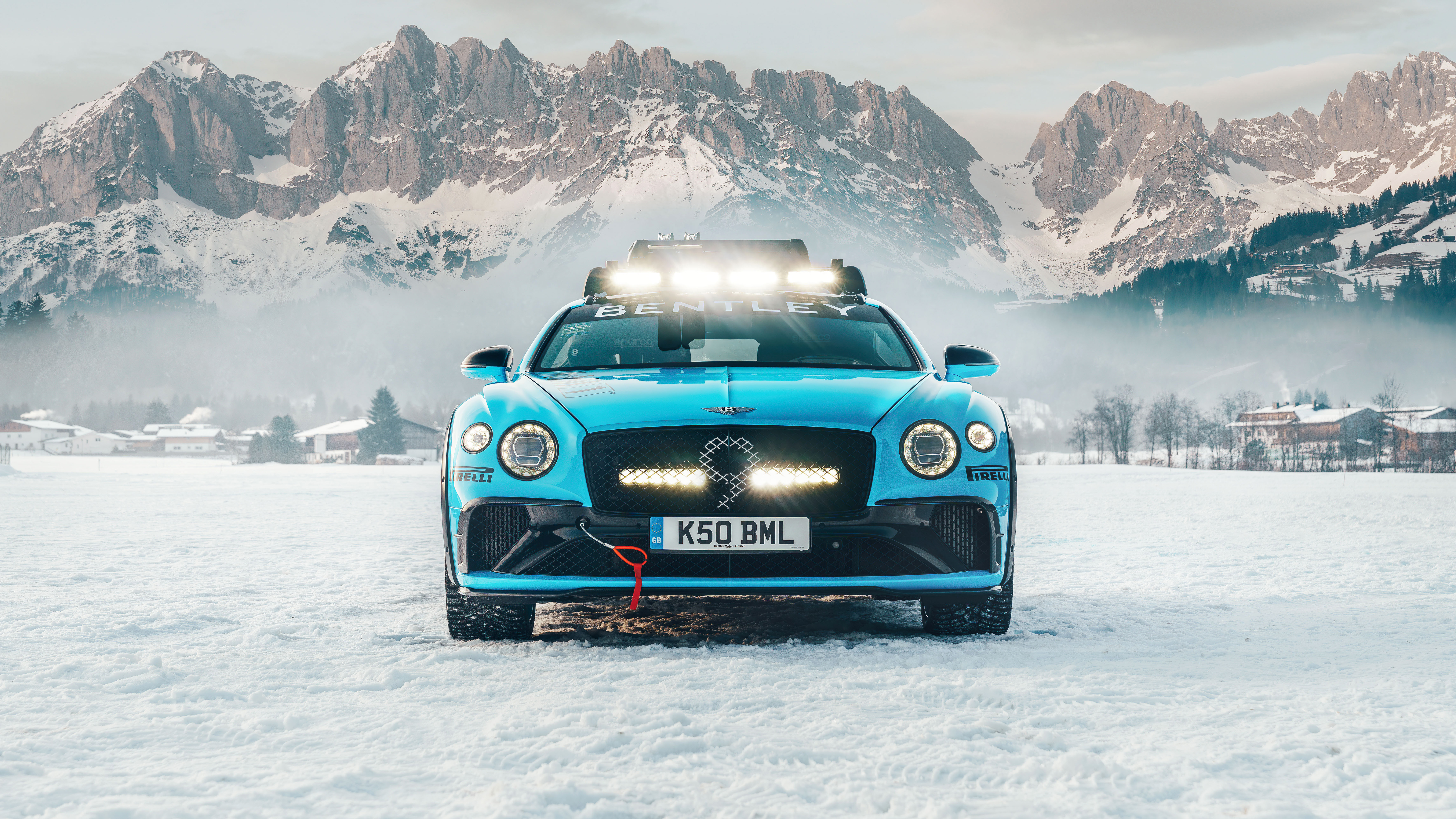 Зимние обои с машинами. Bentley Continental gt. Bentley Continental 2020. Bentley Continental gt Ice Racer. Bentley Continental gt3 2020.