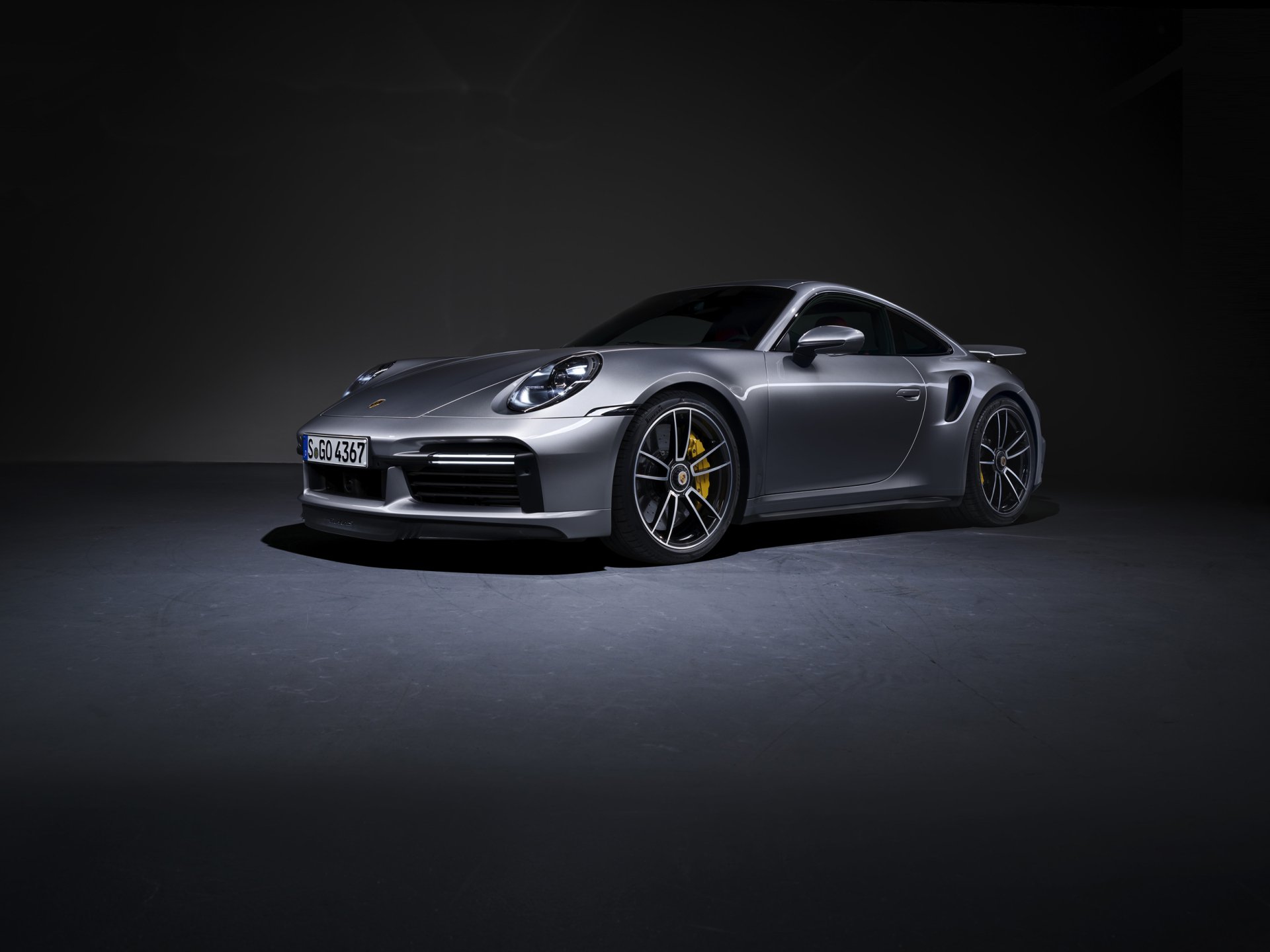 Download Silver Car Car Porsche Porsche 911 Porsche 911 Turbo S Vehicle Porsche 911 Turbo HD Wallpaper