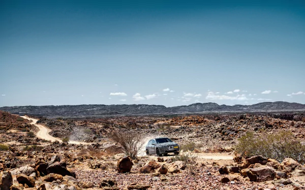 electric car SUV car BMW vehicle BMW iNext HD Desktop Wallpaper | Background Image