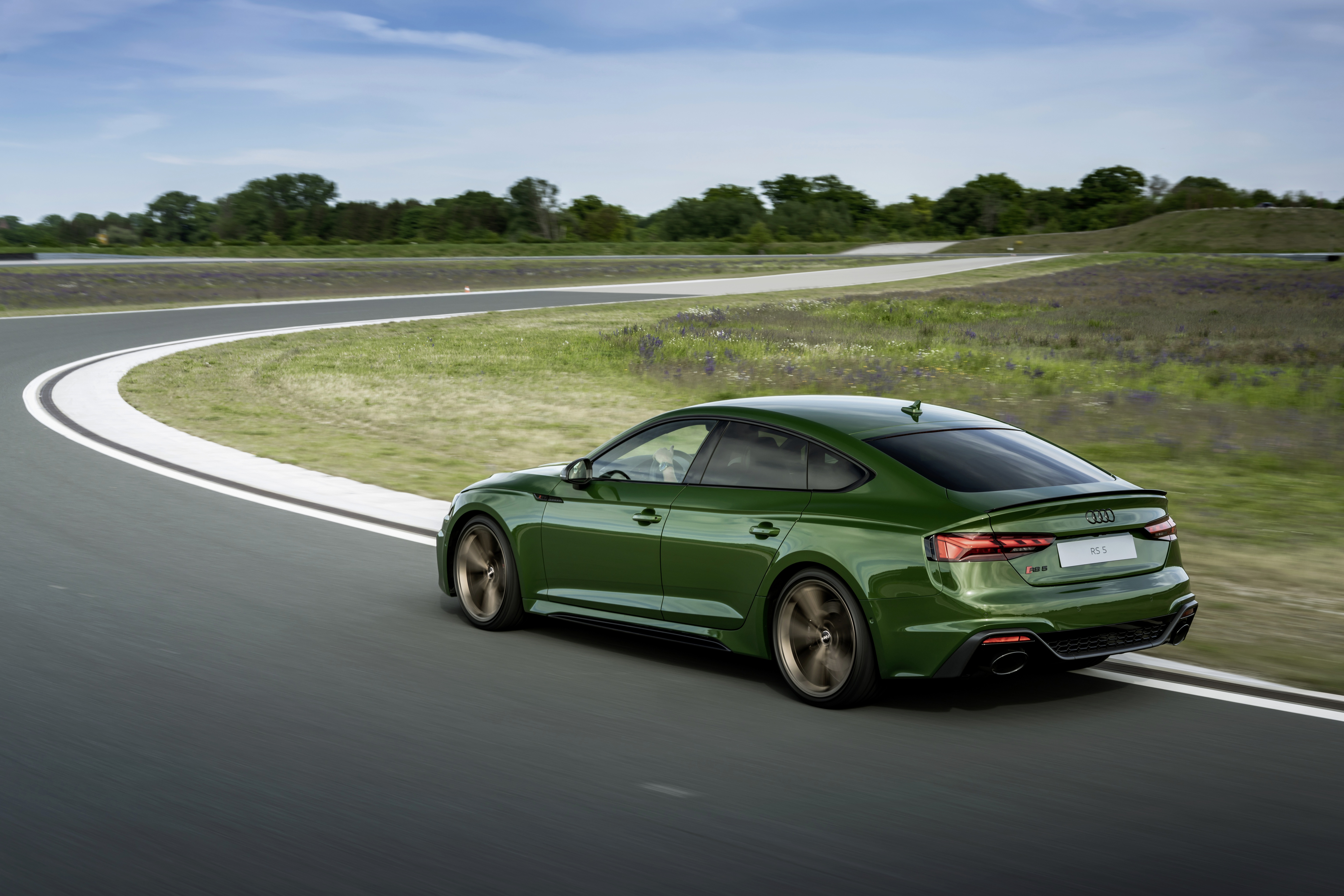Vehicles Audi RS5 HD Wallpaper | Background Image