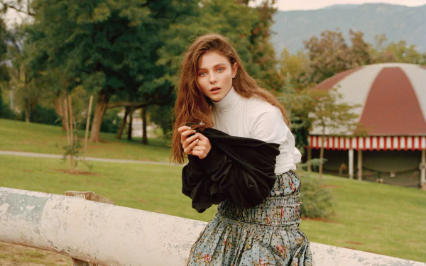 brunette New Zealander actress Celebrity Thomasin McKenzie HD Desktop Wallpaper | Background Image