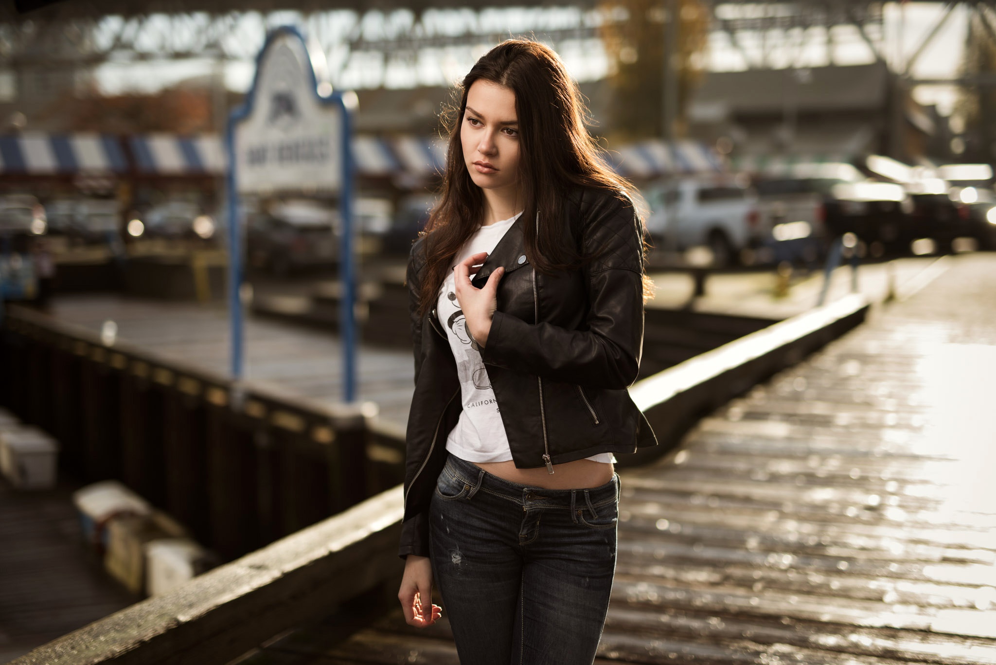 Download Depth Of Field Leather Jacket Brunette Woman Model Hd Wallpaper By Kyle Cong