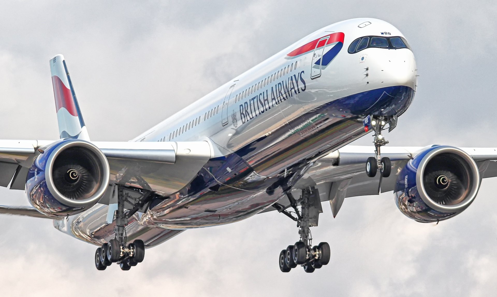 Download Passenger Plane Aircraft Airbus Vehicle Airbus A350 HD Wallpaper