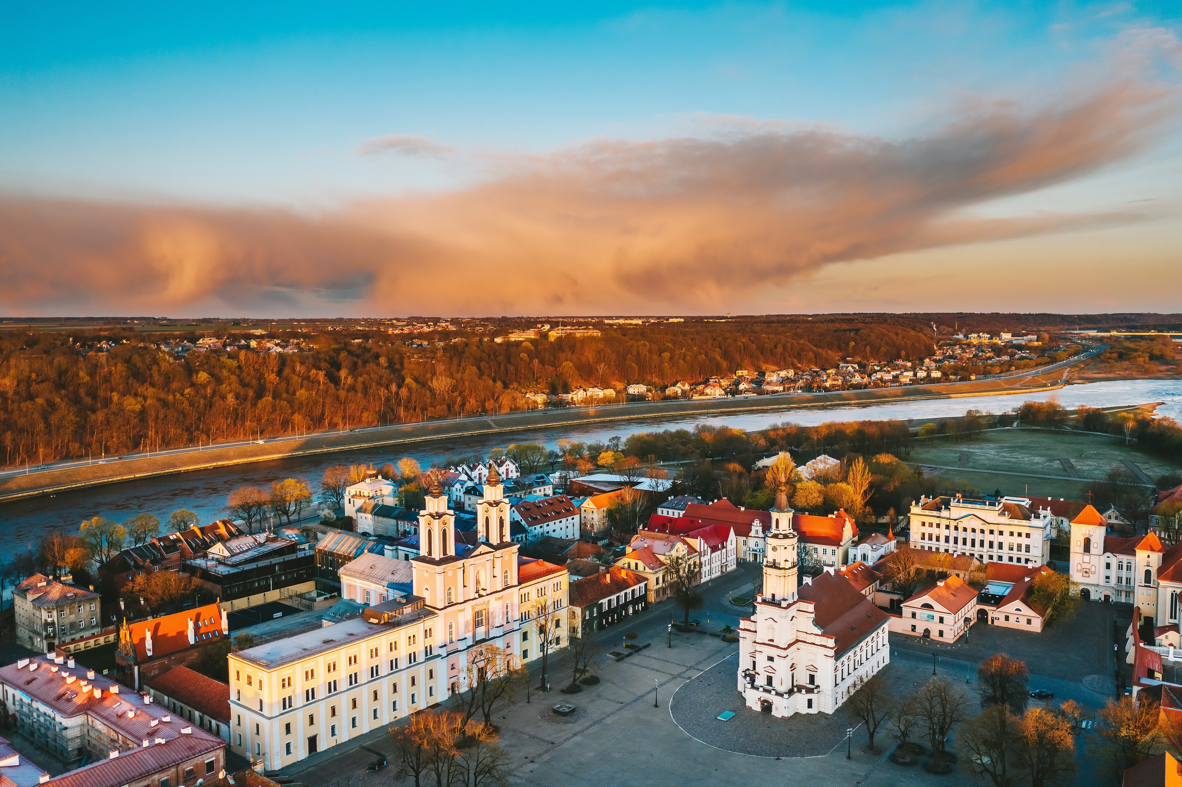 Man Made Kaunas HD Wallpaper | Background Image