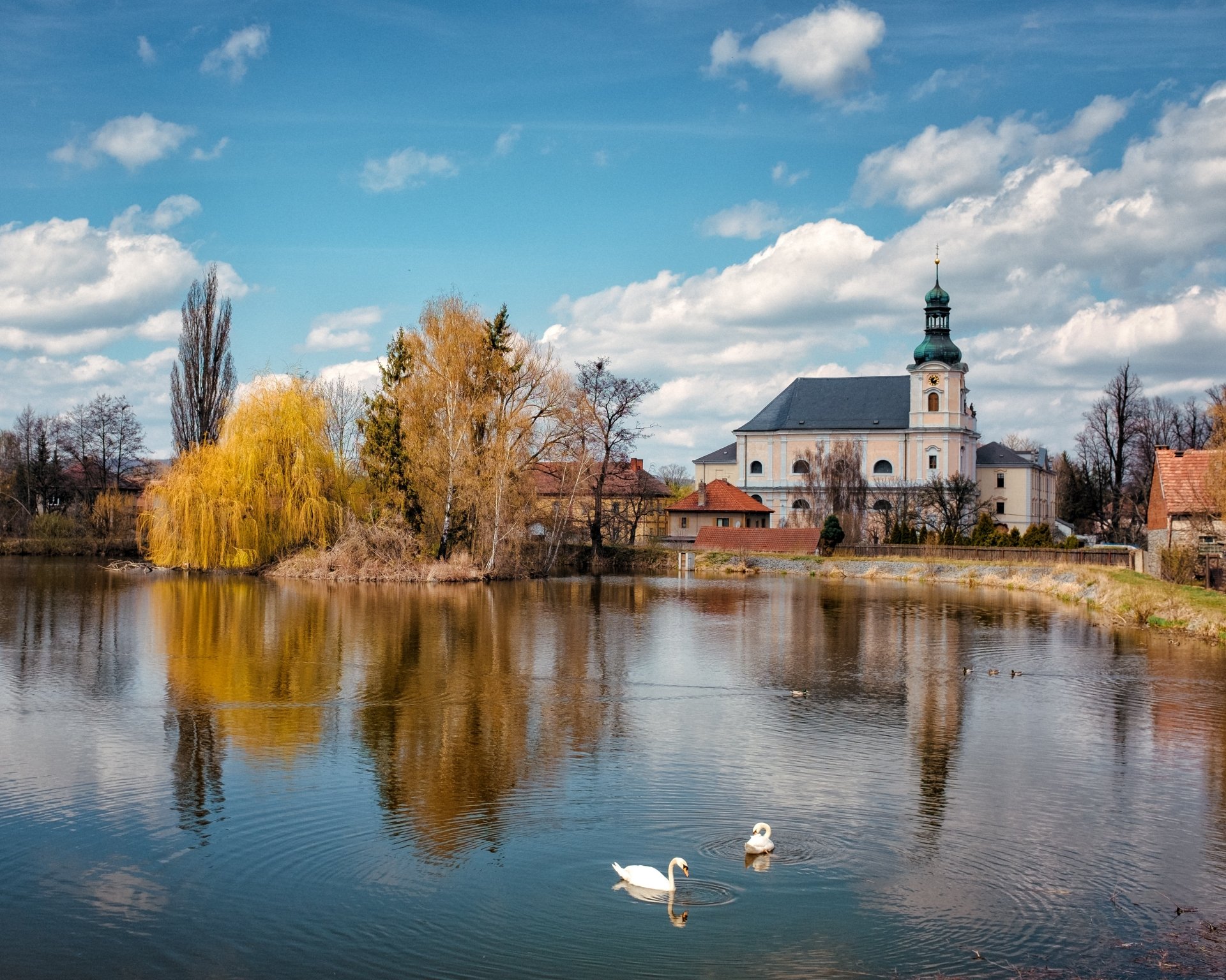 Download Swan Czech Republic Village Pond Religious Church 4k Ultra HD ...