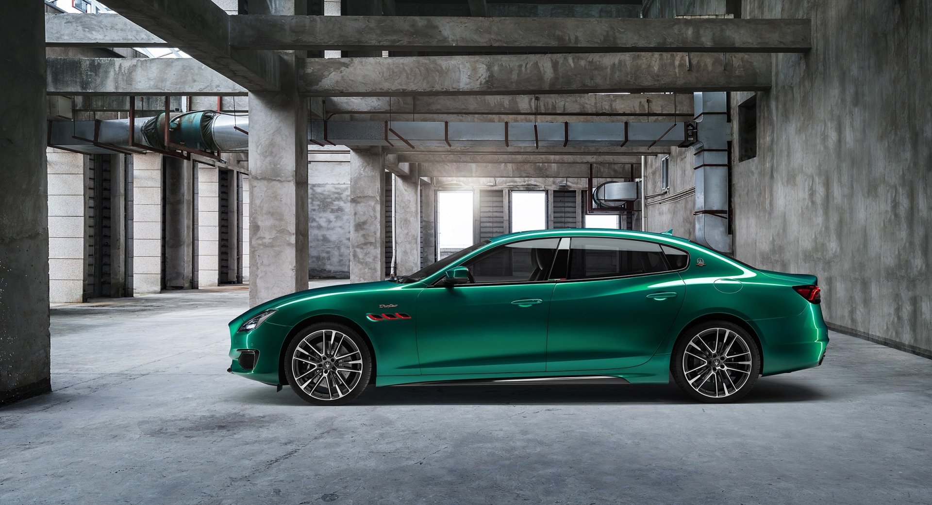 Download Maserati Maserati Quattroporte Green Car Car Vehicle Maserati Quattroporte Trofeo HD Wallpaper