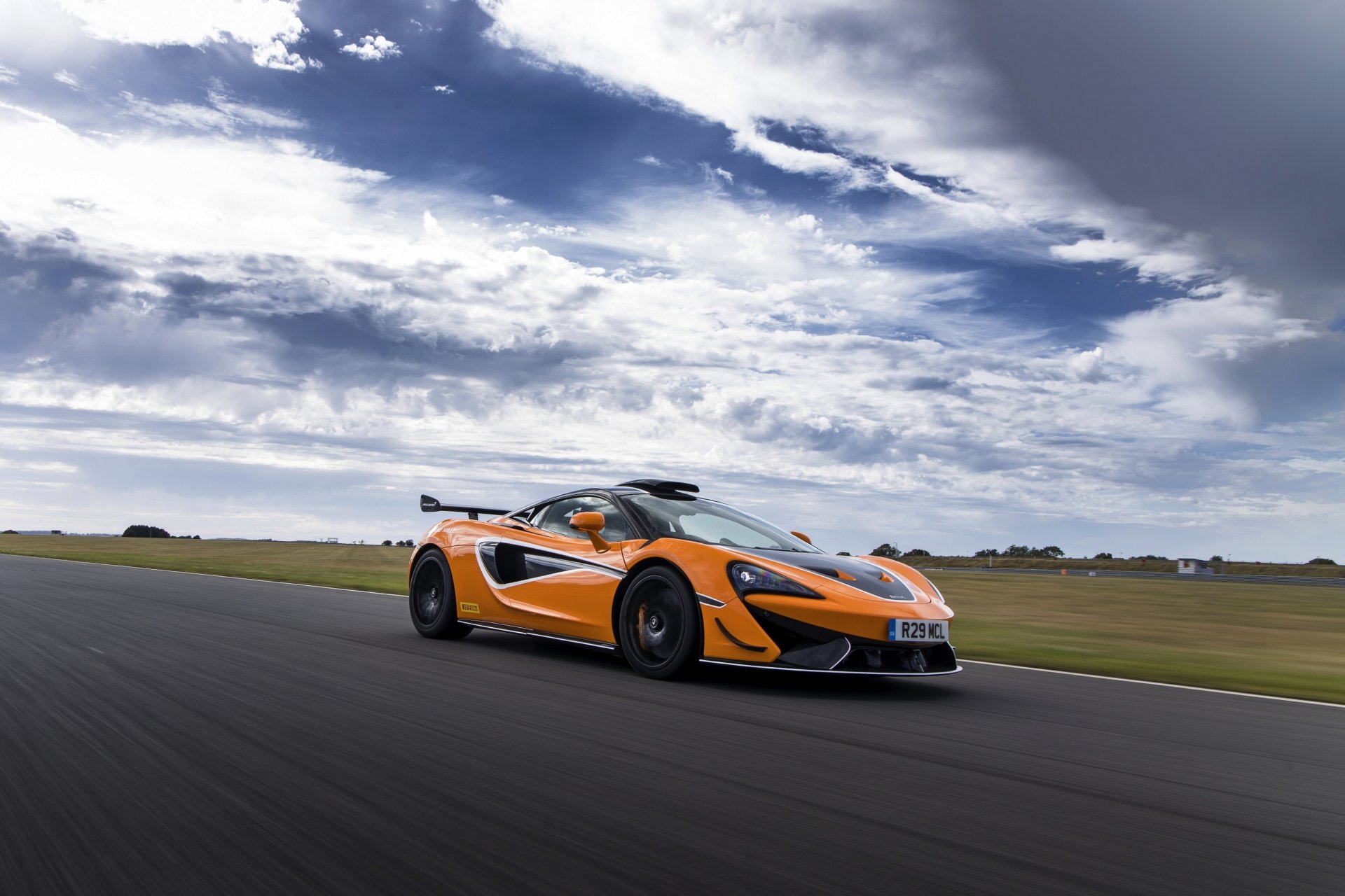 Download Supercar Orange Car Car McLaren Vehicle McLaren 620R 4k Ultra HD Wallpaper