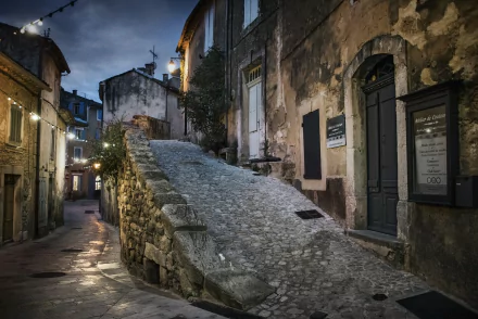  Ménerbes, Commune in the Provence-Alpes-Côte d'Azur region of Southeastern France. by jody miller