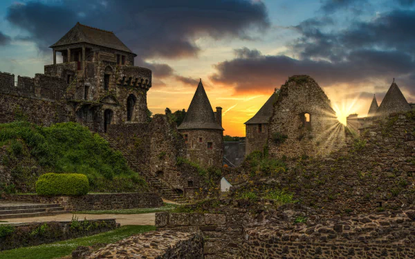  France, Brittany, Chateau de Fougeres