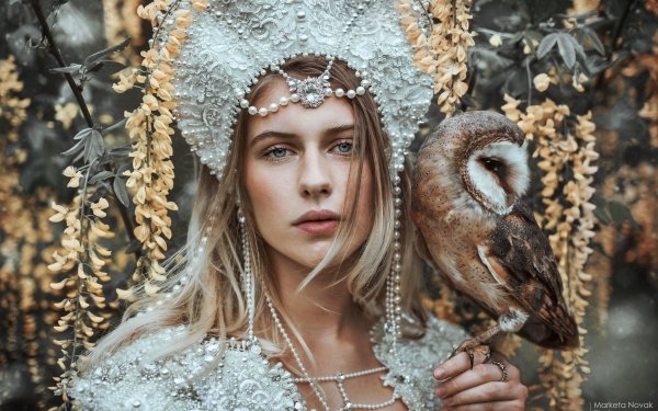 Women Cosplay Johanka Jeníkova Face Style Mood Owl Bird Barn Owl Princess Beads HD Wallpaper | Background Image