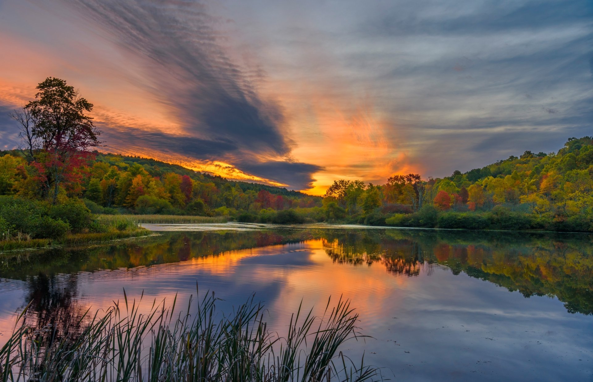 Lake HD Wallpaper | Background Image | 3300x2126