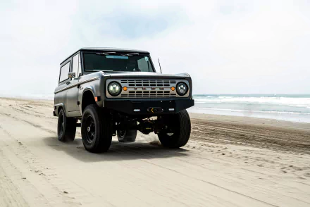 SUV silver car car Ford vehicle Ford Bronco HD Desktop Wallpaper | Background Image