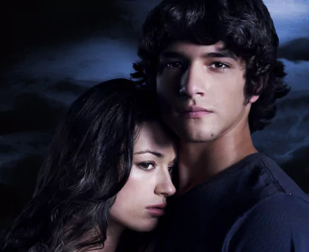 Scott McCall actor Tyler Posey brunette actress Allison Argent Crystal Reed TV Show Teen Wolf HD Desktop Wallpaper | Background Image