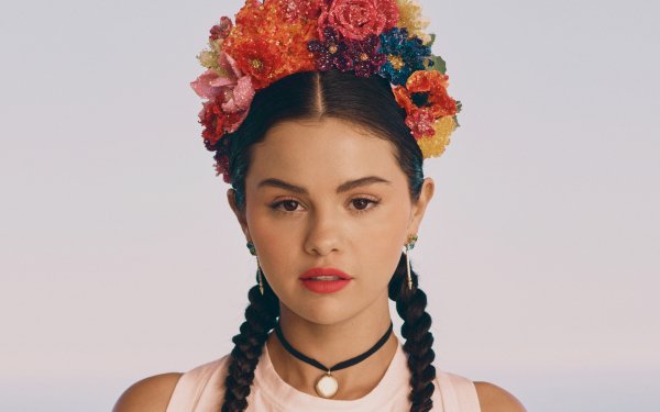 Music Selena Gomez Singer American Lipstick Braid Black Hair Wreath HD Wallpaper | Background Image