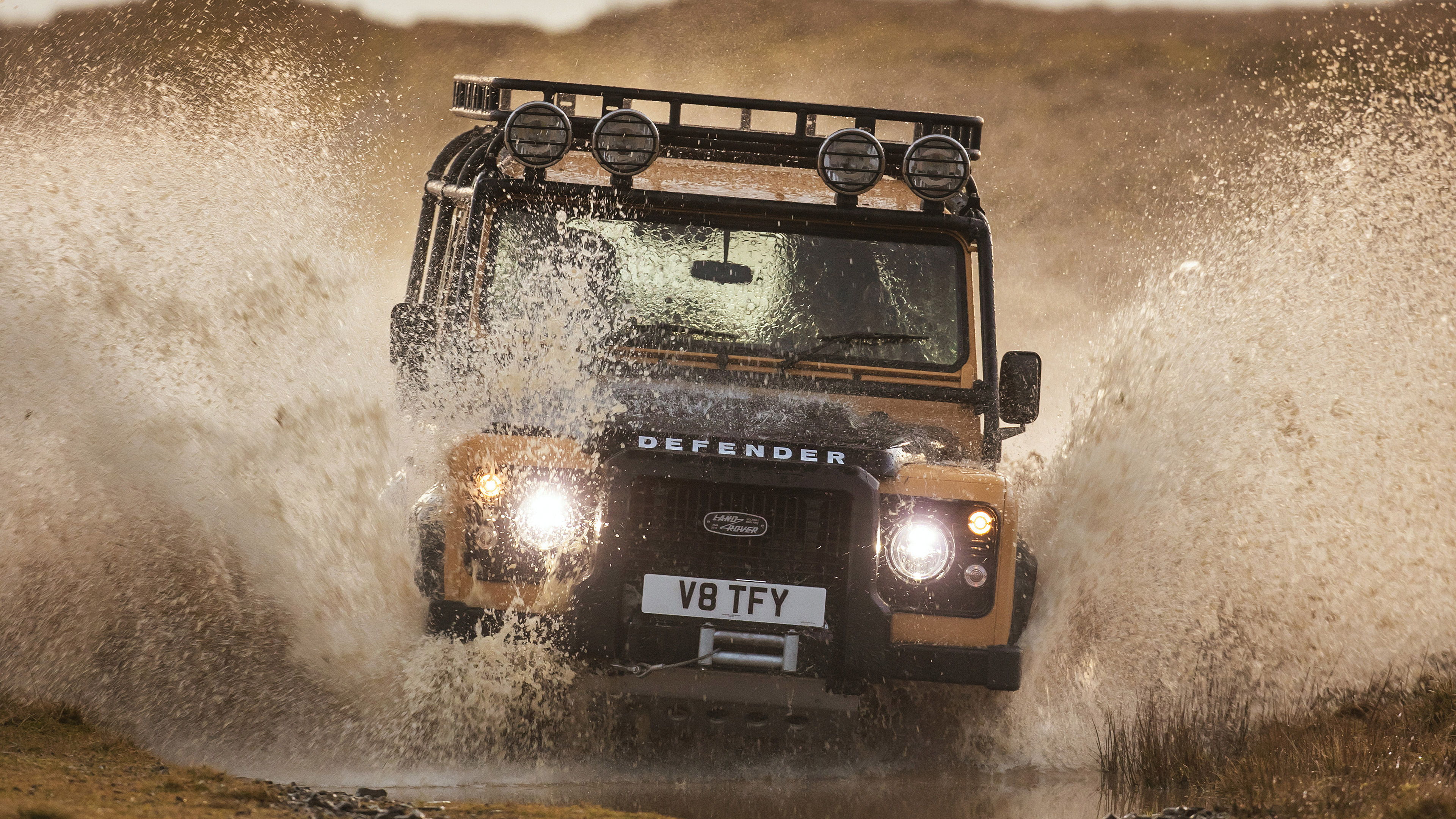 Land Rover Defender Off Road Wallpaper