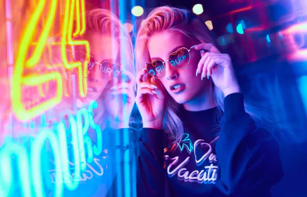 sunglasses reflection blonde model neon light night woman mood night mood HD Desktop Wallpaper | Background Image