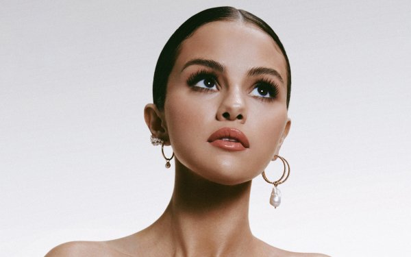 Music Selena Gomez American Singer Brunette Earrings Face Brown Eyes HD Wallpaper | Background Image