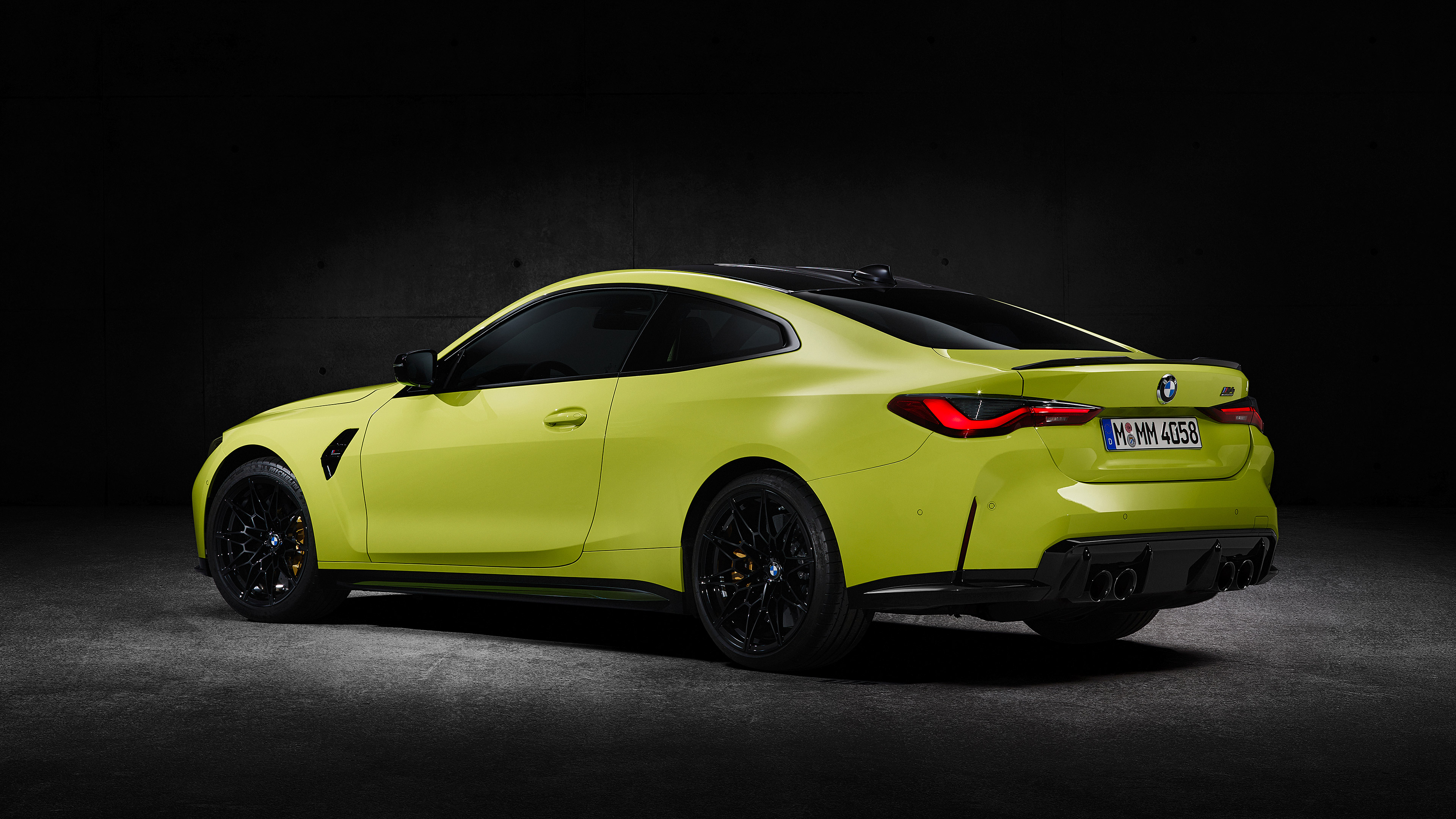 Vehicles BMW M4 Competition HD Wallpaper | Background Image