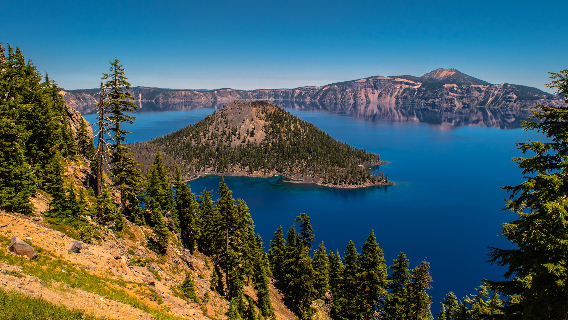 Crater Lake In South Central Oregon 高清壁纸 桌面背景 19x1080 Id Wallpaper Abyss