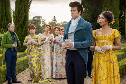 HD desktop wallpaper featuring characters from Bridgerton in period costumes, posed in a lush garden setting.