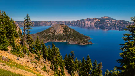  Crater Lake in south-central Oregon