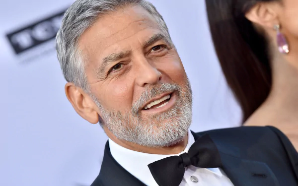 Celebrity George Clooney HD Desktop Wallpaper | Background Image