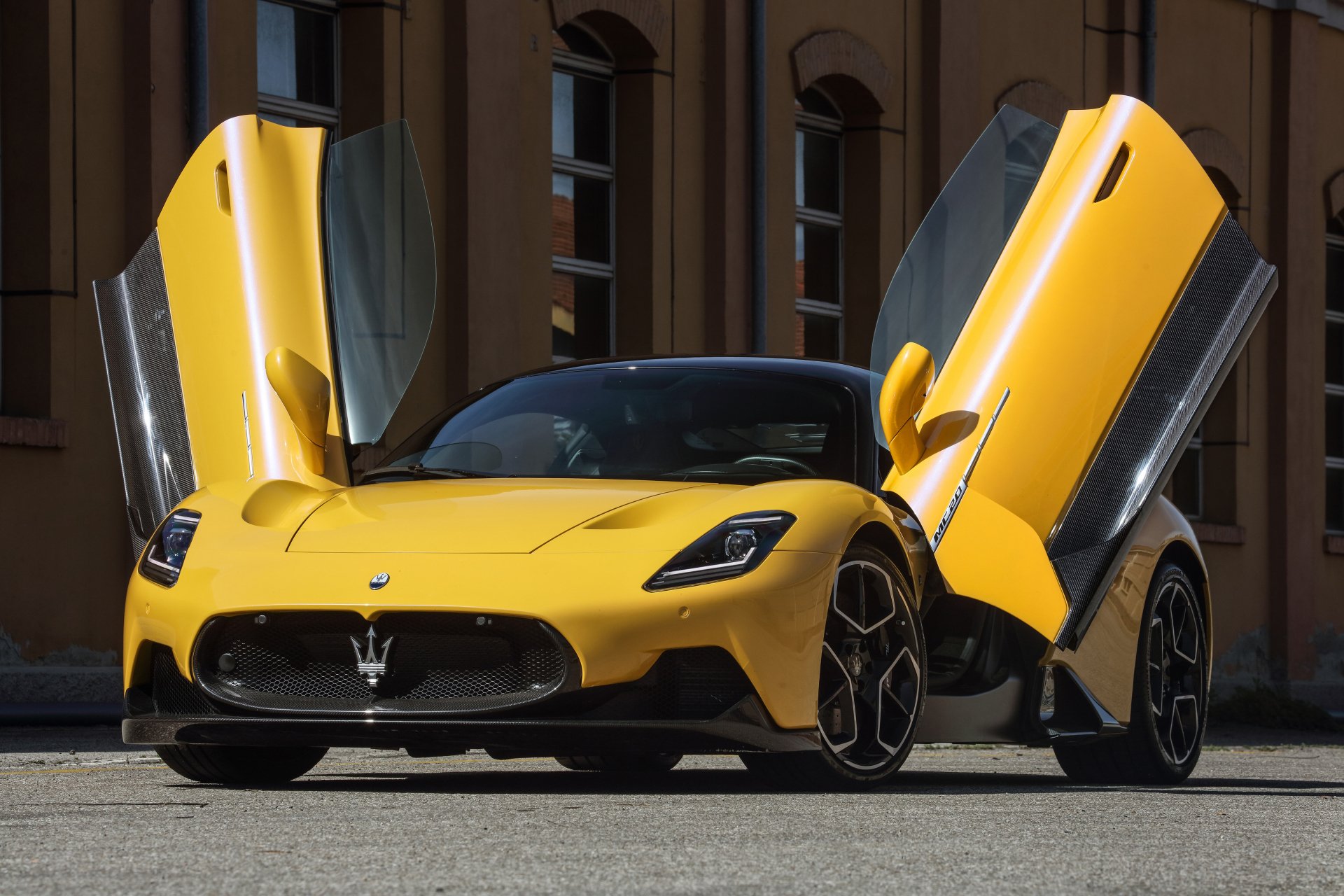 Download Yellow Car Supercar Maserati Car Vehicle Maserati MC20 4k Ultra HD Wallpaper