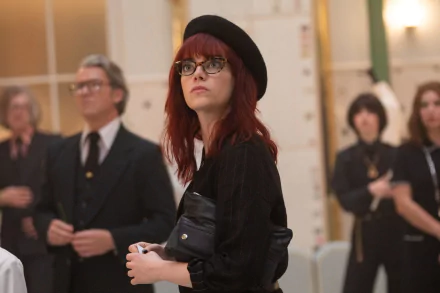 Emma Stone movie Cruella HD Desktop Wallpaper | Background Image