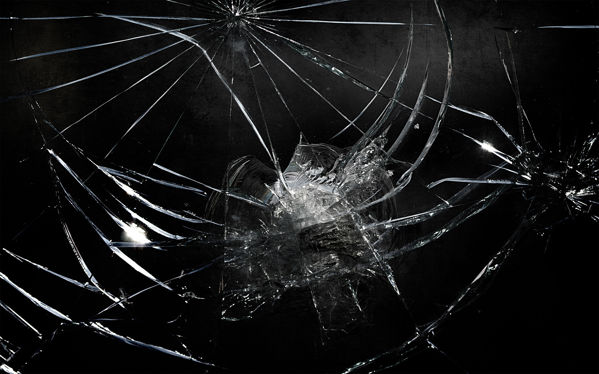 10+ Cracked Screen HD Wallpapers and Backgrounds