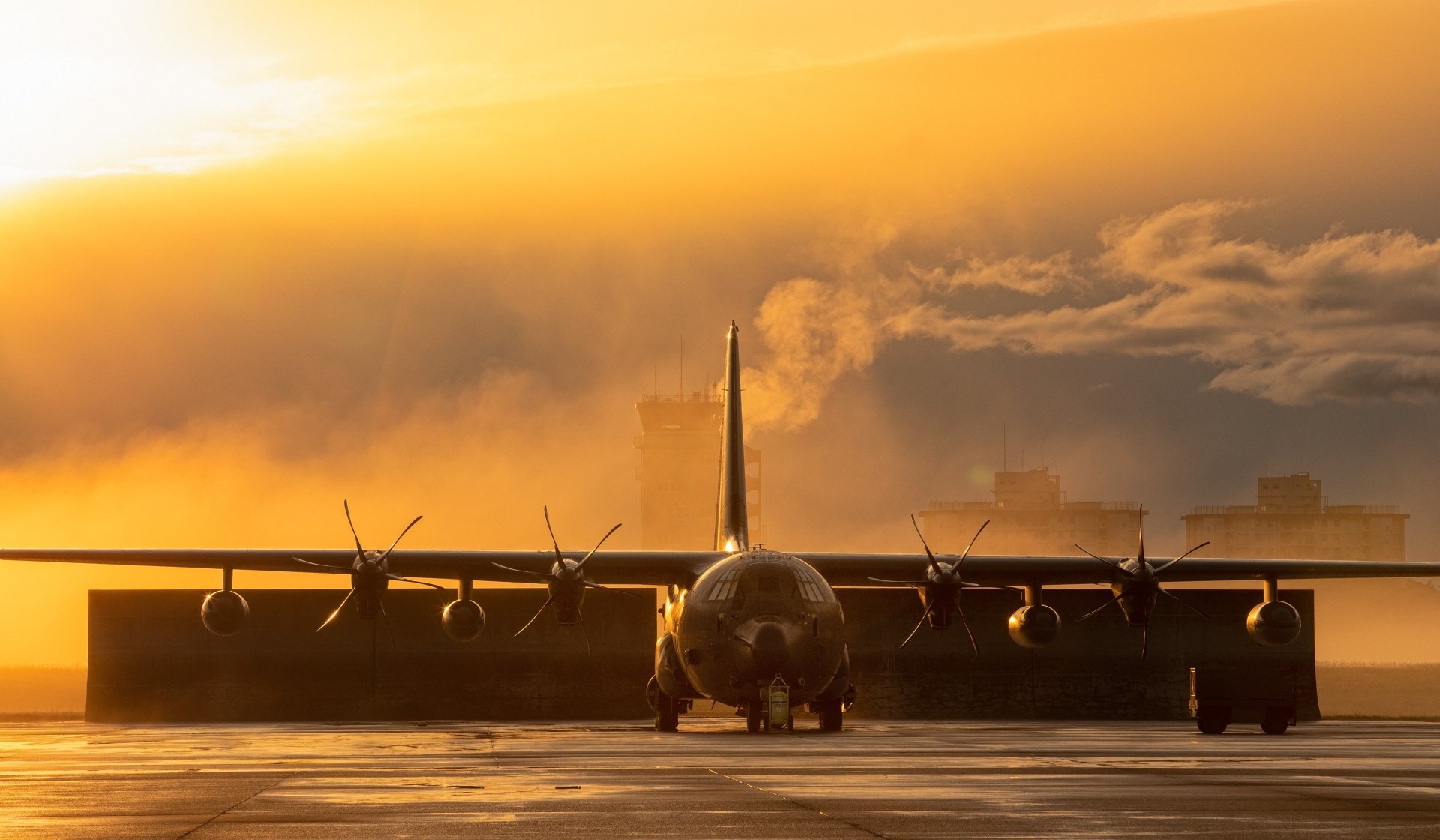 Download Transport Aircraft Aircraft Military Lockheed MC-130 HD Wallpaper