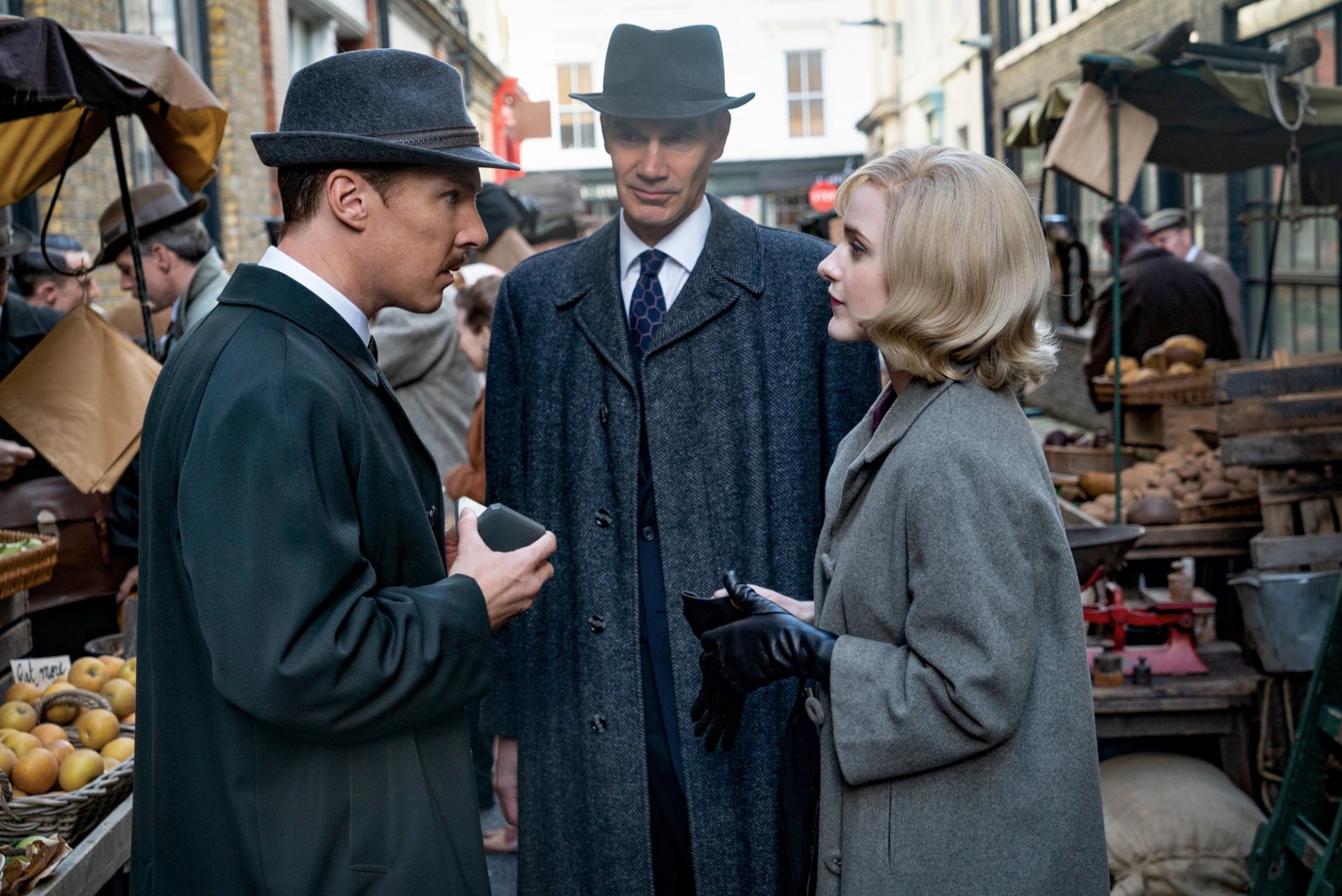 Download Angus Wright Emily Donovan Rachel Brosnahan Greville Wynne Benedict Cumberbatch Movie The Courier (2021) HD Wallpaper
