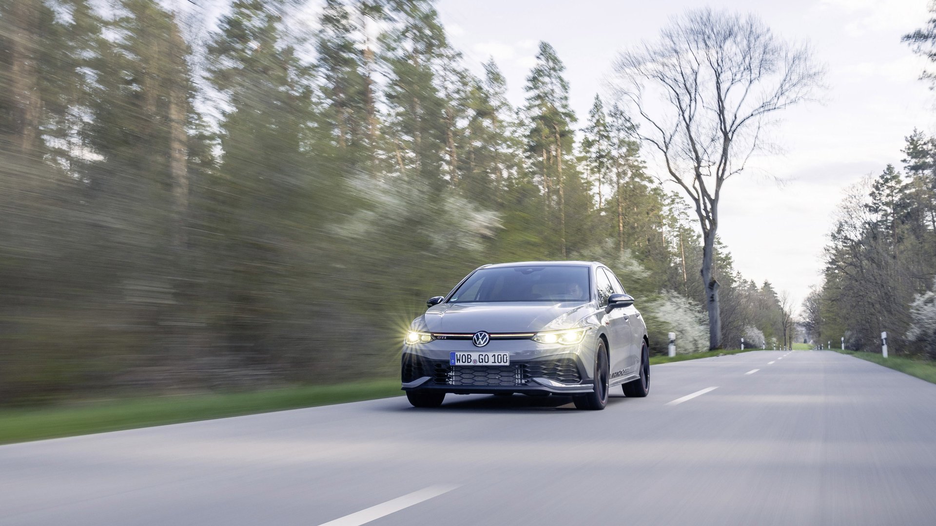 Download Silver Car Car Compact Car Volkswagen Volkswagen Golf Vehicle Volkswagen Golf GTI 4k Ultra HD Wallpaper