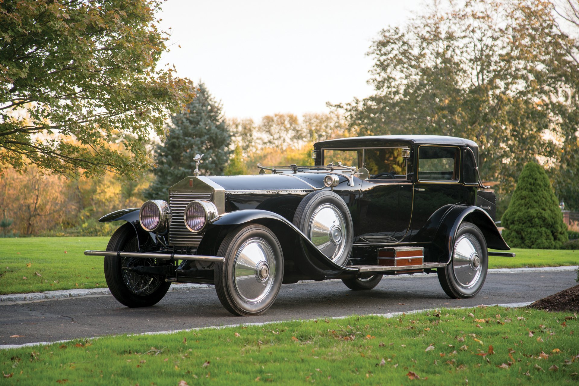 Download Vehicle Rolls-Royce Silver Ghost 4k Ultra HD Wallpaper