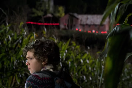 Marcus Abbott Noah Jupe movie A Quiet Place HD Desktop Wallpaper | Background Image